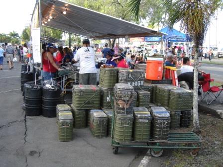 Hilo food stands